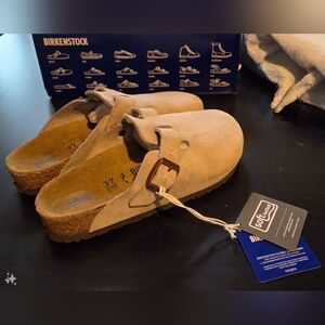 Birkenstock Boston Suede Women’s Size EU 37/US 6-6.5 Taupe
